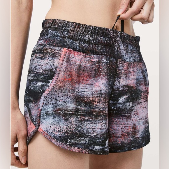 Lululemon Tracker Short 4” Azurite Poppy Size 4 - Picture 2 of 7